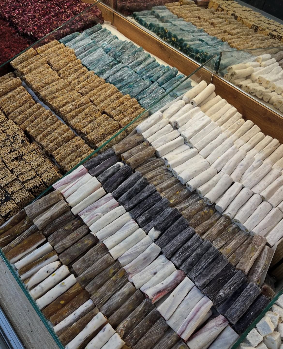 E&B Kuruyemiş Dünyası